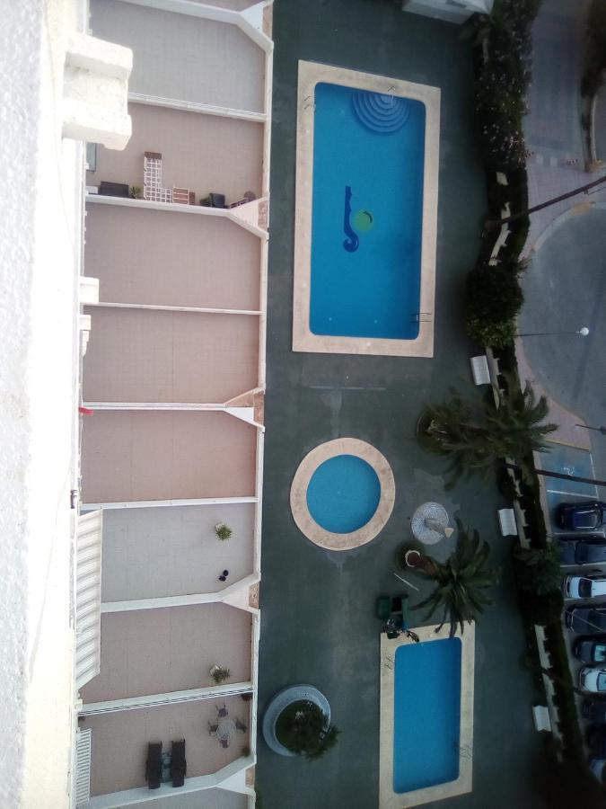 Carmen Molina Edificio Esmeralda Calp Exterior foto